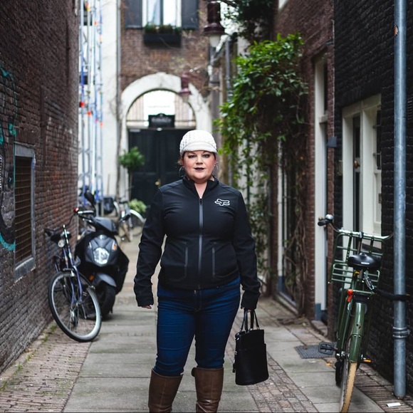 Meet your Posher, Kathleen - Picture 11 of 11